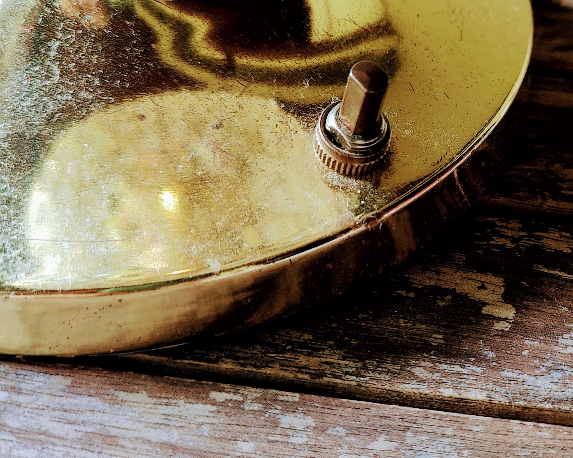 lamp_on_off_button